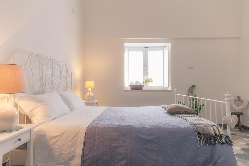 Marinella Suite Home โลโกโรตอนโด ห้อง รูปภาพ